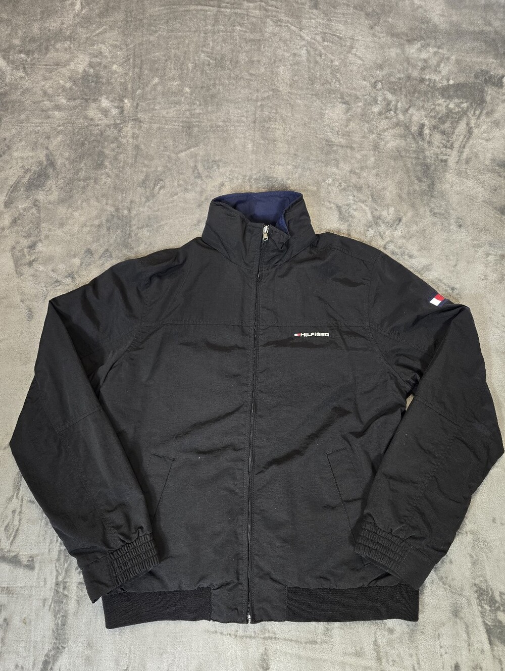 Tommy Hilfiger Softshell Bomber Jacket Size Medium Black Nylon Stow Spellout